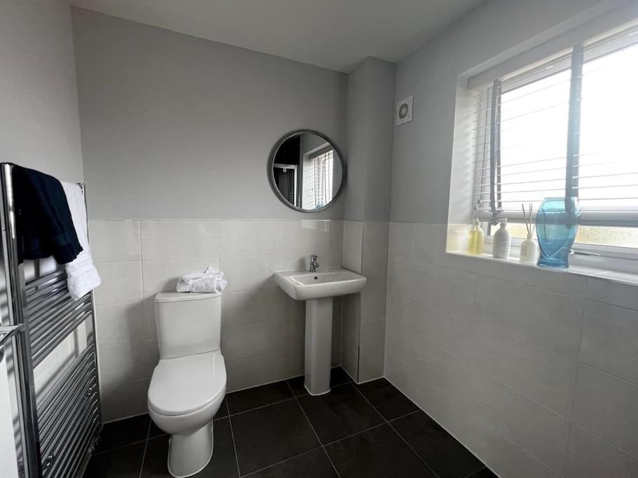 Willa Waterside House Leicester Zewnętrze zdjęcie